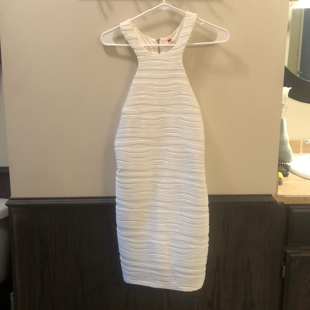White fitted dress